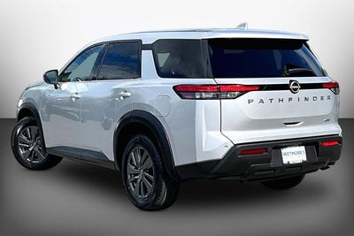 2022 Nissan Pathfinder S