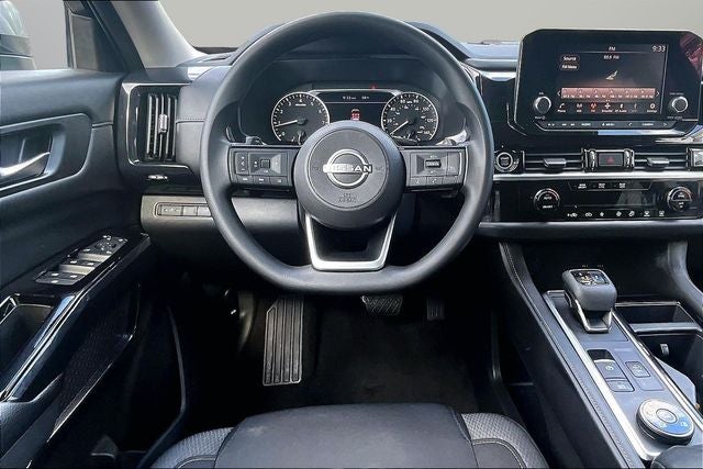 2022 Nissan Pathfinder S