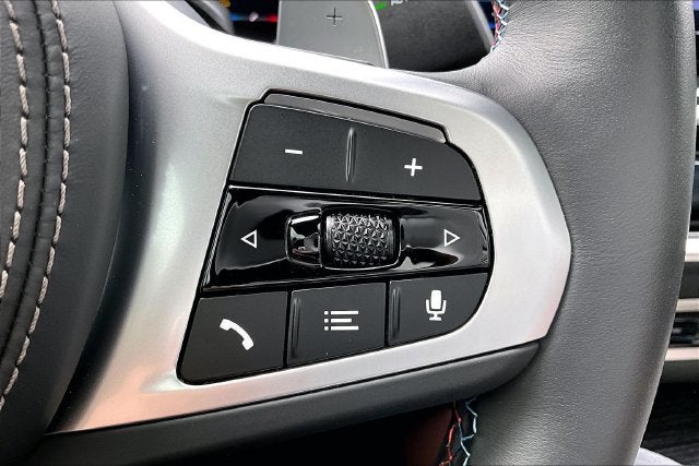 2025 BMW X6 M60i