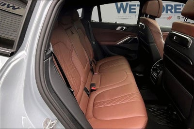 2025 BMW X6 M60i