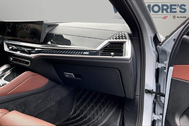 2025 BMW X6 M60i