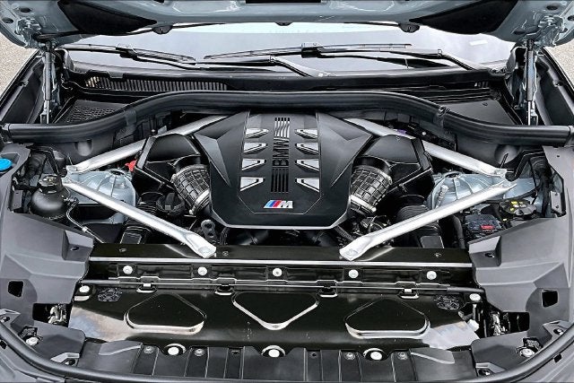 2025 BMW X6 M60i