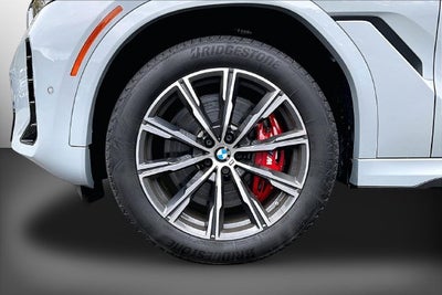 2025 BMW X6 M60i