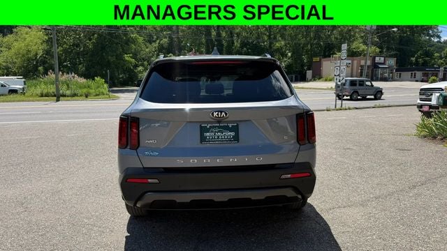 2021 Kia Sorento S