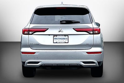 2022 Mitsubishi Outlander SE