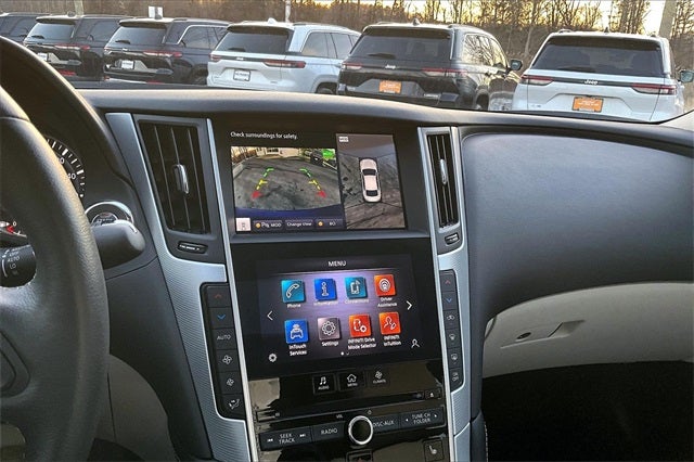 2022 INFINITI Q50 LUXE