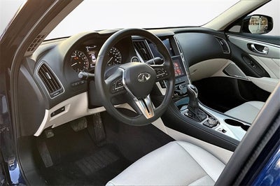 2022 INFINITI Q50 LUXE