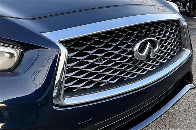 2022 INFINITI Q50 LUXE