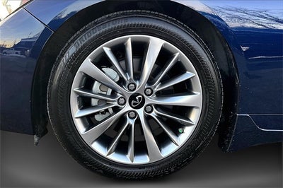 2022 INFINITI Q50 LUXE