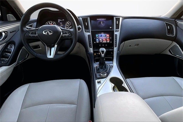 2022 INFINITI Q50 LUXE