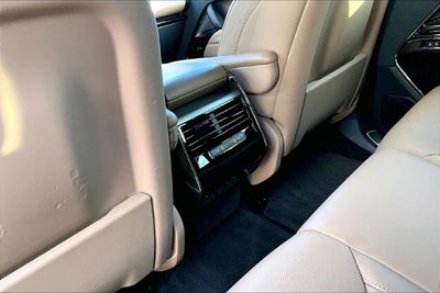 2025 Land Rover Range Rover Sport SE