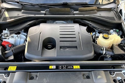 2025 Land Rover Range Rover Sport SE