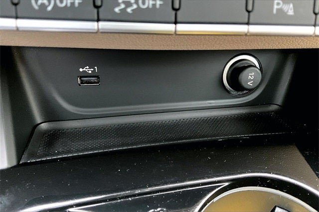 2023 Audi A4 45 S line Premium Plus quattro