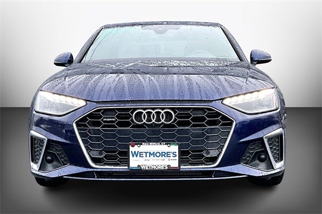 2023 Audi A4 45 S line Premium Plus quattro