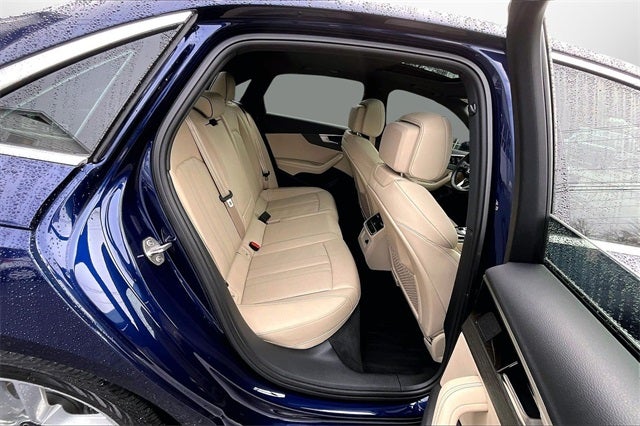 2023 Audi A4 45 S line Premium Plus quattro