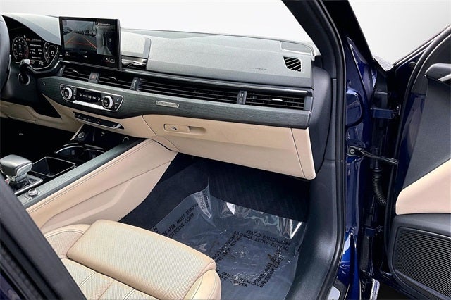 2023 Audi A4 45 S line Premium Plus quattro