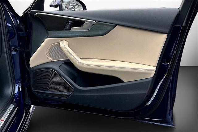 2023 Audi A4 45 S line Premium Plus quattro