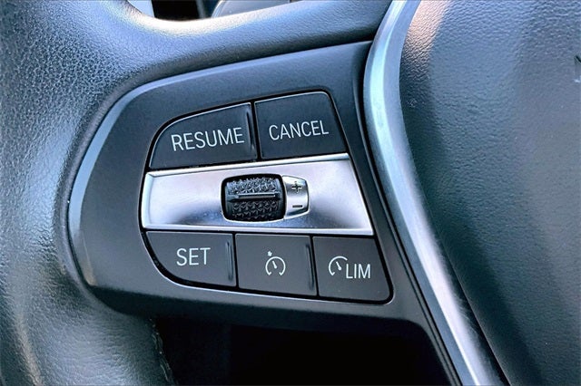 2021 BMW 3 Series 330e iPerformance