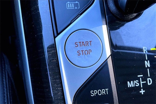 2021 BMW 3 Series 330e iPerformance