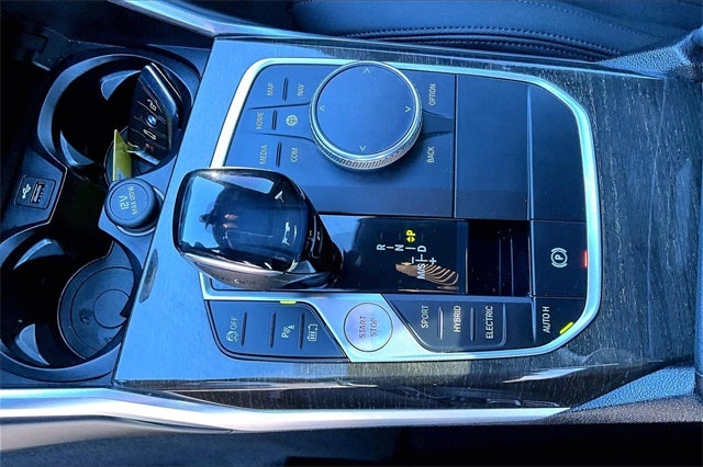 2021 BMW 3 Series 330e iPerformance