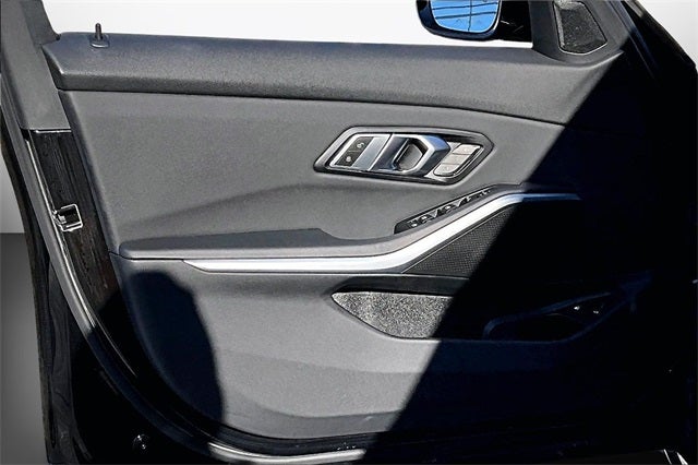 2021 BMW 3 Series 330e iPerformance