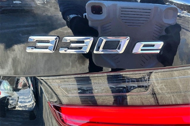 2021 BMW 3 Series 330e iPerformance