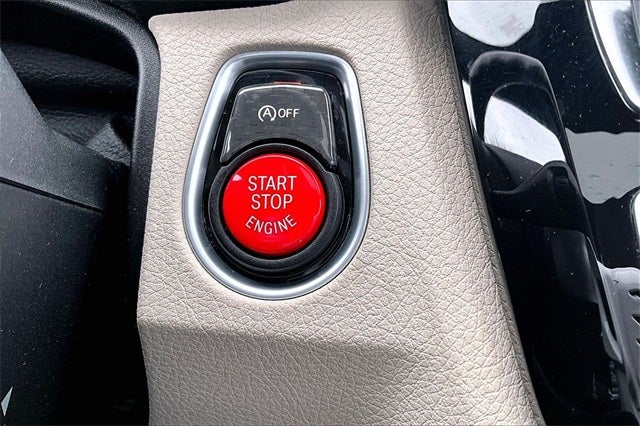 2018 BMW 3 Series 330i xDrive