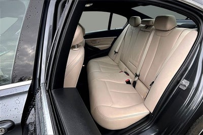 2018 BMW 3 Series 330i xDrive