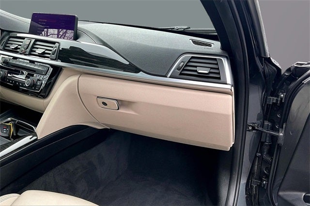 2018 BMW 3 Series 330i xDrive