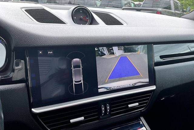 2019 Porsche Cayenne Base