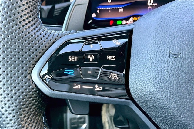 2022 Volkswagen Golf R 2.0T