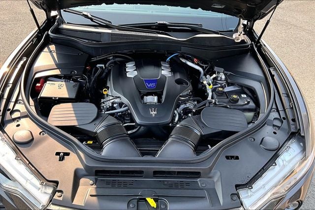 2024 Maserati Levante Modena