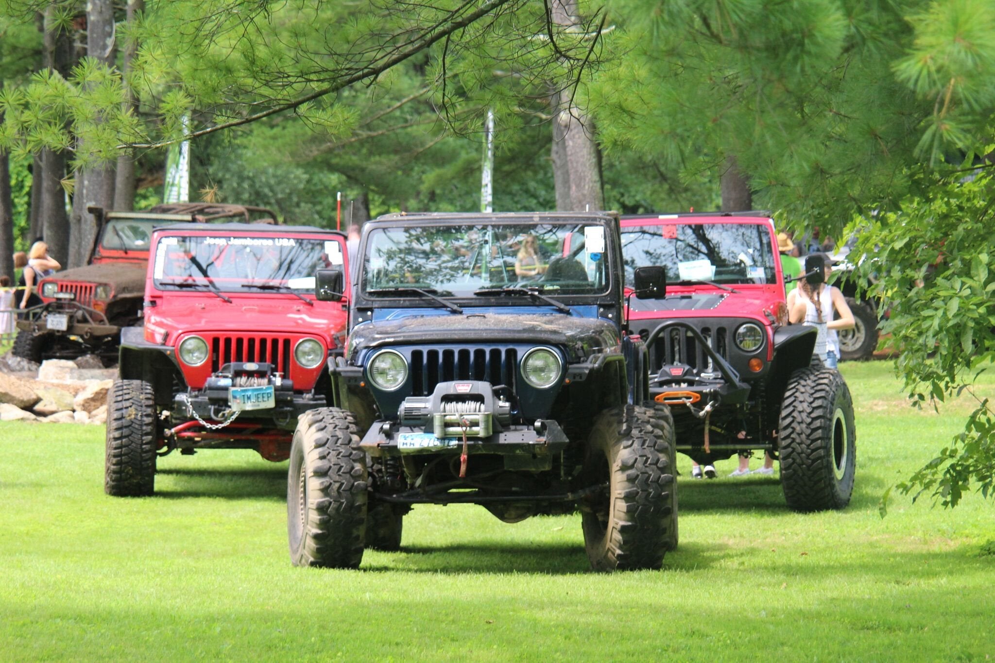 TheBigJeepThing-ThreeJeeps